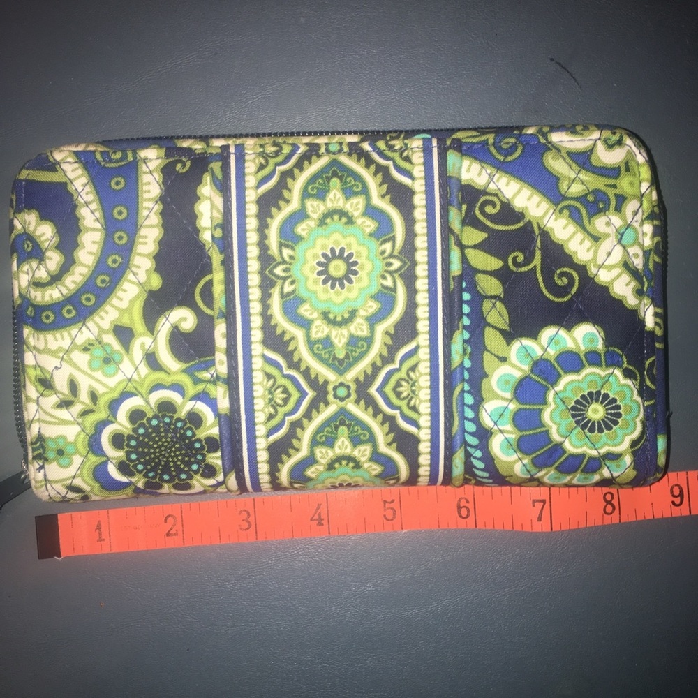 A Bundle of Vera Bradley!
